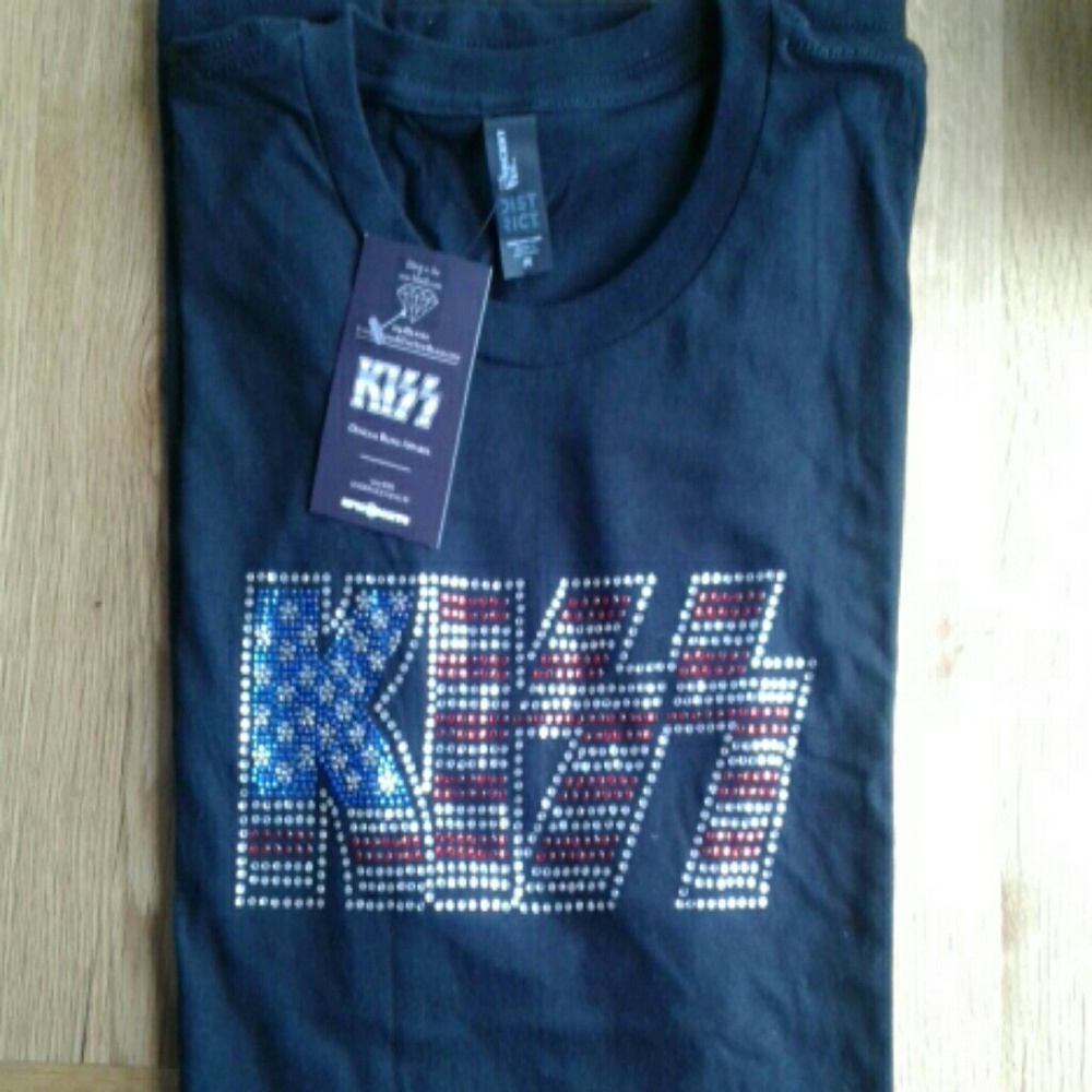 Kiss Tee Womens  Medium Black